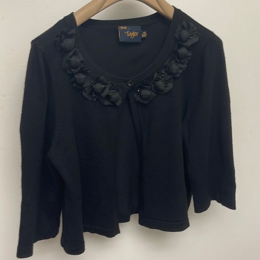 Vintage 1980s Crop  Black sweater jacket XS